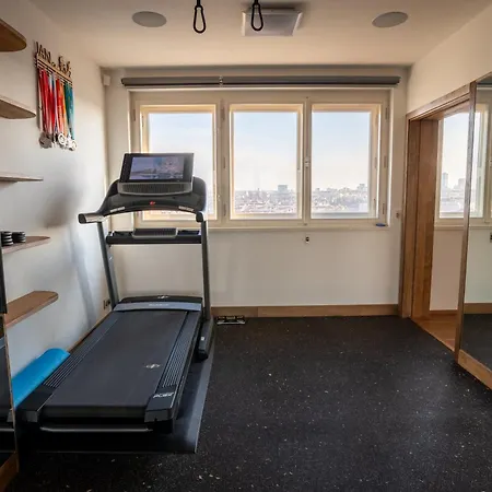 Luxury Rooftop With Fantastic Views Apartment *