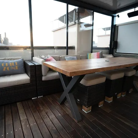 Apartment Luxury Rooftop With Fantastic Views Prague