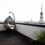 アパート Penthouse *
