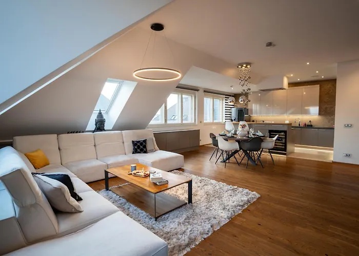 Apartament Penthouse *